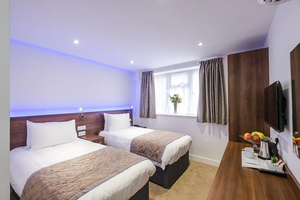 Signature Hotel London